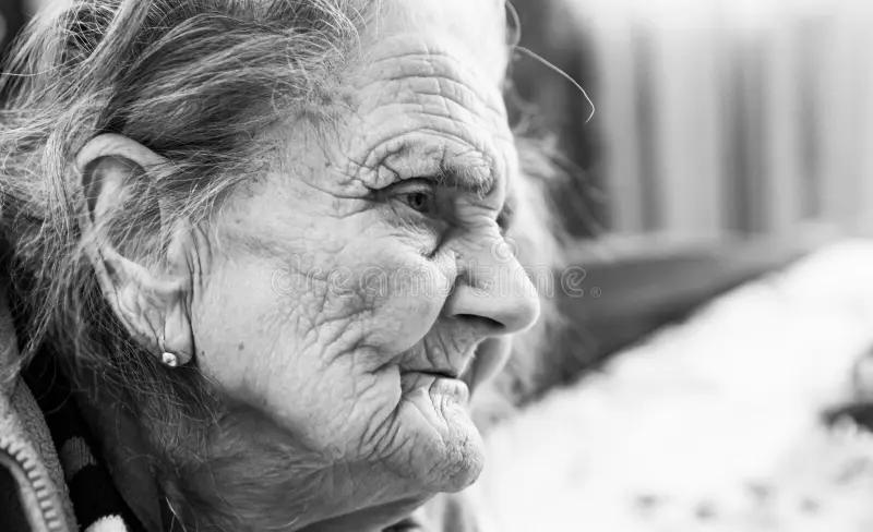 idosszomoruno 115173540